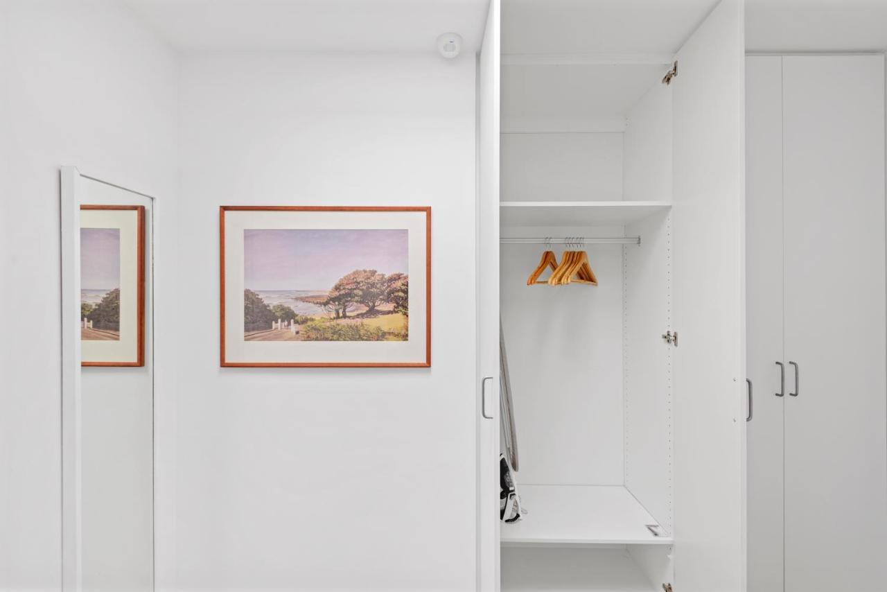 B Sumner - Apartment